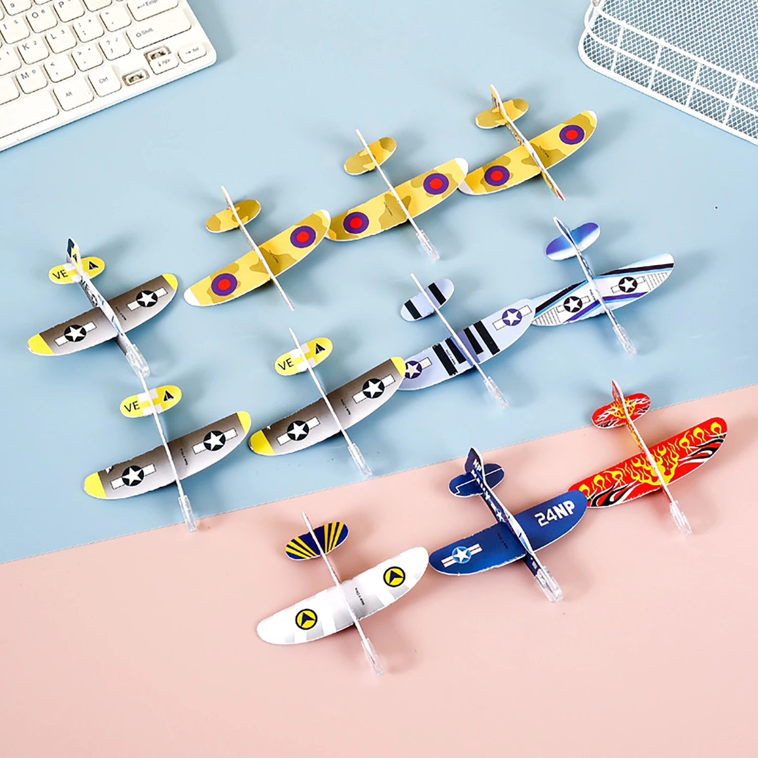 10 Pieces of Hand-Thrown Small Airplane Children's DIY Assembled Cartoon Model Foam Mini Airplane Great for Kids Party Favors