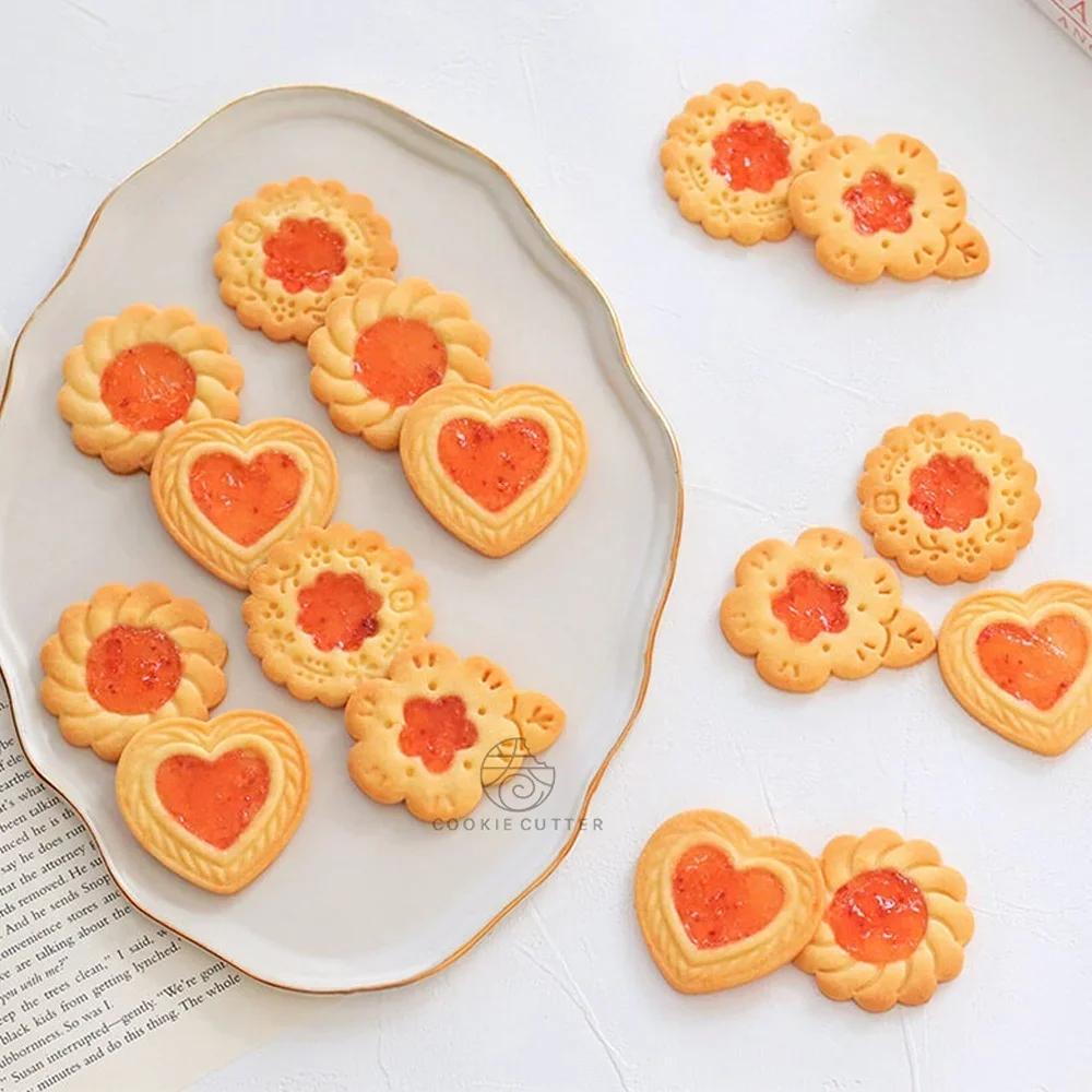 Valentine's Day Sandwich Biscuit Mould 3D Cookie Embossing Mould Flower Love Heart Fruit Animal Shaped Baking Cake Mold Set