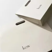 Sacs en papier carton imprimés personnalisés, 500 pièces, sacs cadeaux de luxe de haute qualité avec votre logo pour le shopping et l'emballage, vente en gros 3