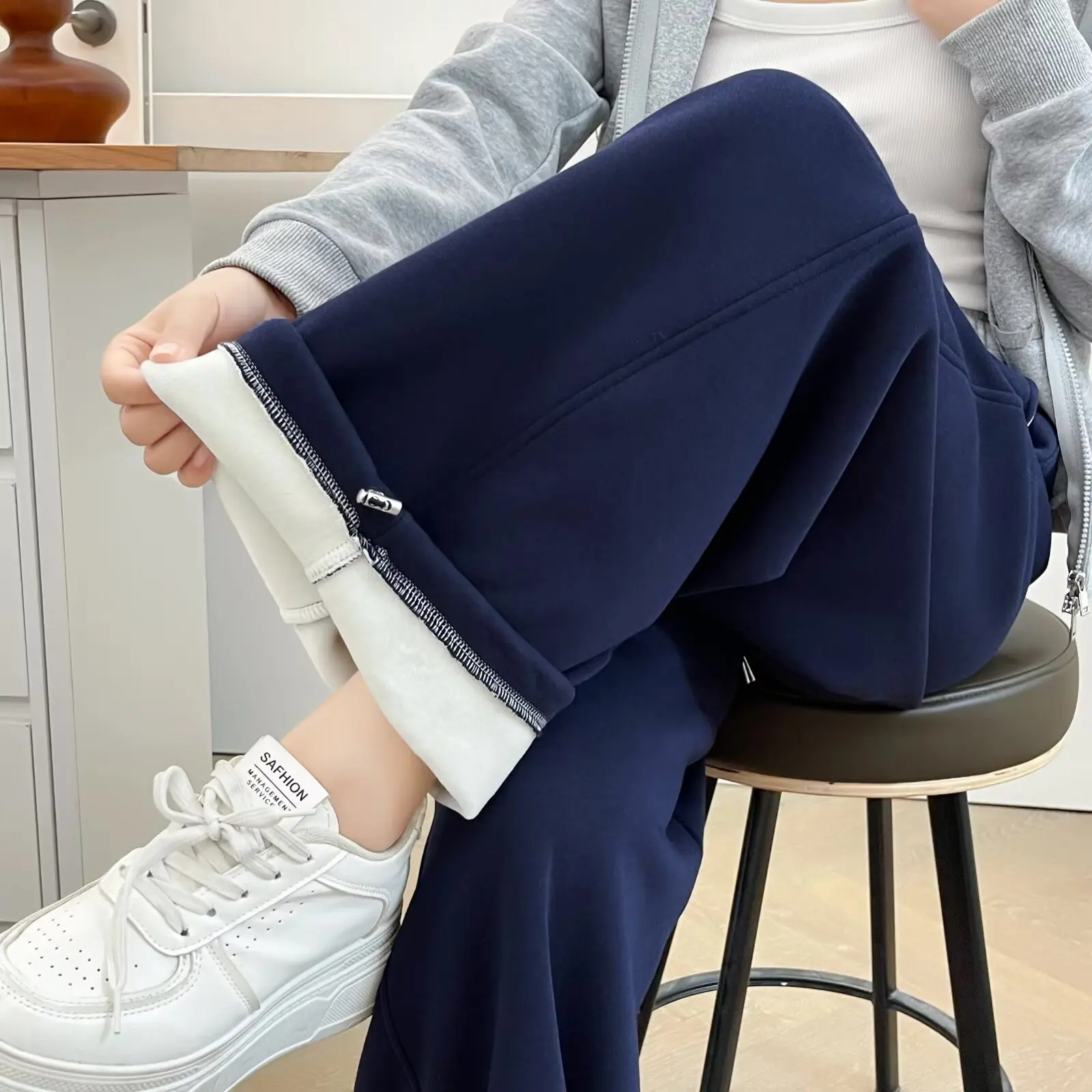 XXXXL Fashion Plus Size Women's Wide Leg Pants Winter New color-blocking Fleece And Thick Drawstring Waist  Sweatpants 2568
