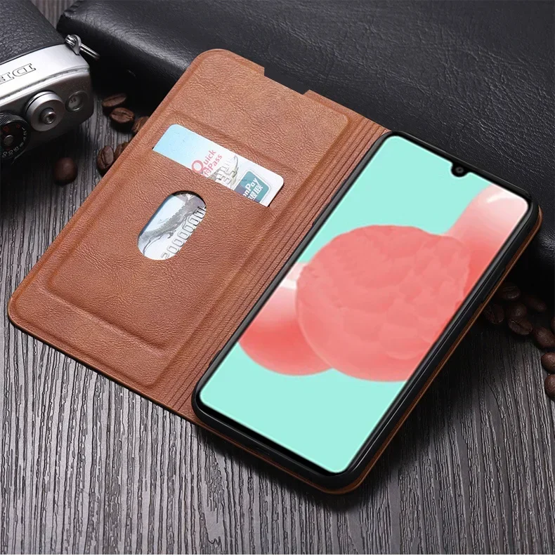 Luxury Retro Leather Flip Case - Premium Magnetic Book Cover in Classic Style