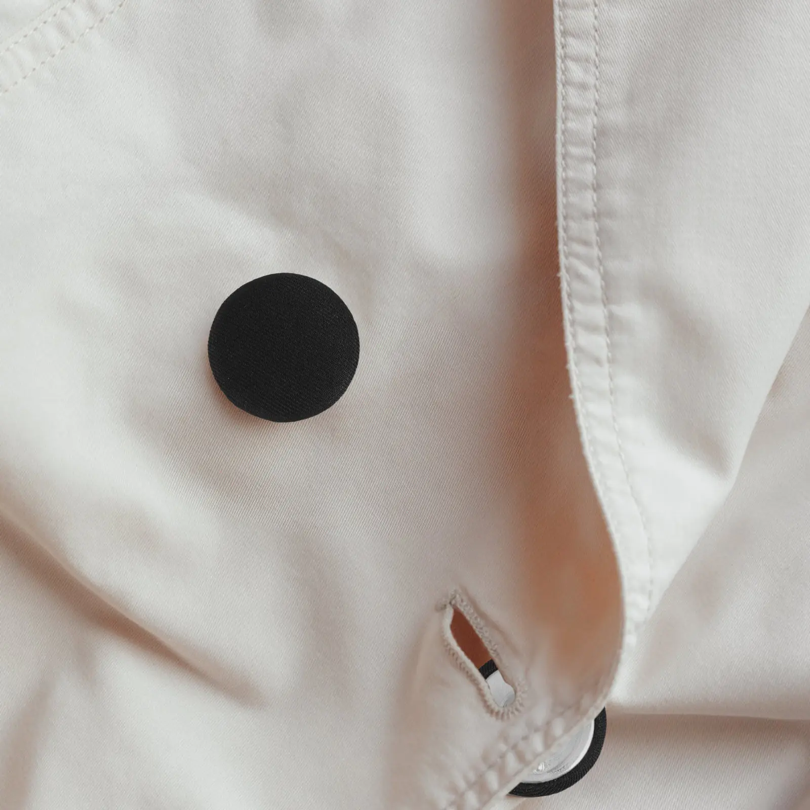 30개 블랙 새틴 버튼 코트 의류 수선용 커버형 라운드 코튼 버튼 (코트, 드레스, 정장용)