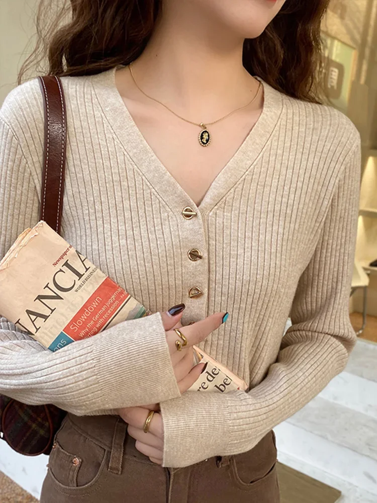 New Autumn and Winter Women's Clothing V-neck Button-decorated Long-sleeved Sweater Slim-fitting Elegant Knitwear Bottoming Top