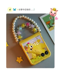 Korean Cute Solid Yellow Star Pearl Bracelet Phone Case Cover for Razr 50 (A)