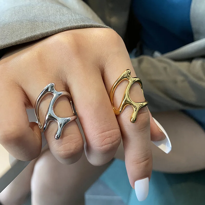 

Fashionable Adjustable Ring Gold and Silver Circle Hollow Irregular Women's Ring Branch Daily Party Aesthetic Jewelry