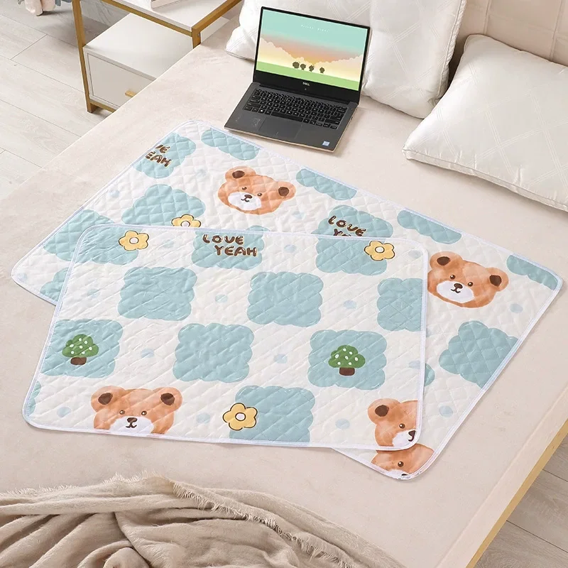 Premium Extra Large Waterproof Mattress Protector Breathable Machine Washable Leakproof For Babies Kids Overnight Use