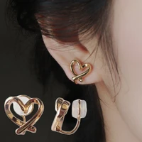 Fashion Irregular Hollow Heart Clip Earrings For Women Girls Non-Piercing Silicone Ear Clips Minimalist Stud Earring Jewelry 1