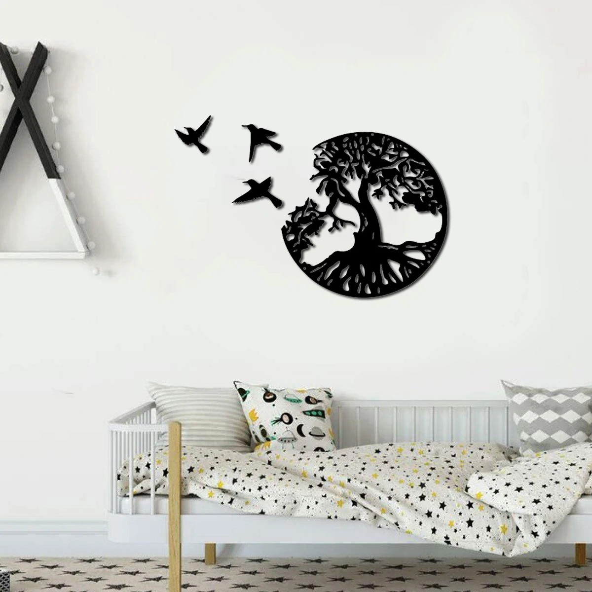 

Creative Home Decoration Tree of Life and Bird Metal Wall Hanging Decor Indoor and Outdoor Aesthetic Metal Accessories Crafts