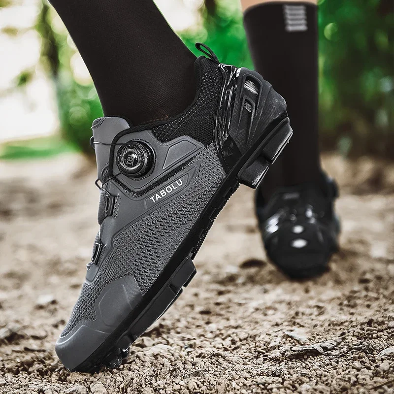 Outdoor Comfortable Lightweight Breathable Road Mountain Bike Shoes Cycling Sports Sneaker Men MTB Shoes Unisex Sports