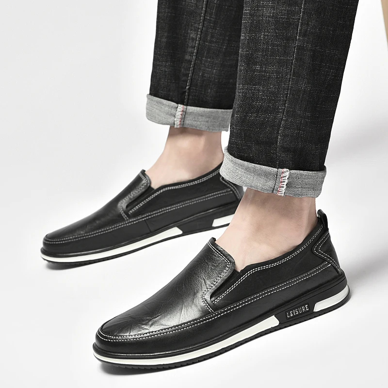 Spring Men Fashionable Comfortable Legged Casual Leather Shoes Classic Styles Business Casual Sports