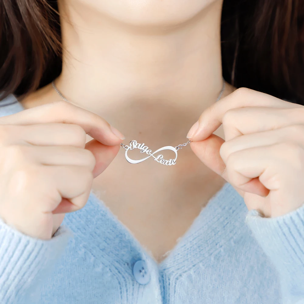 

Ожерелье с персонализированными именами бесконечности, 1-4 имена, доступное ожерелье с именами из нержавеющей стали, подарок на день Святого Валентина