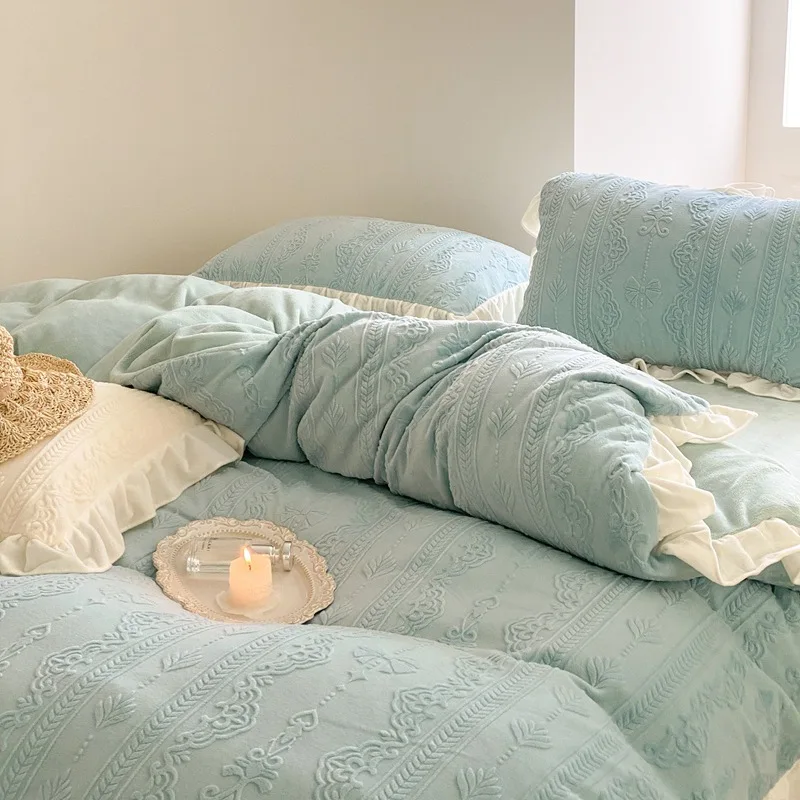 

Молочный бархат постельное белье для зимы утолщенный двухсторонний бархат коралловый фланелевый пододеяльник