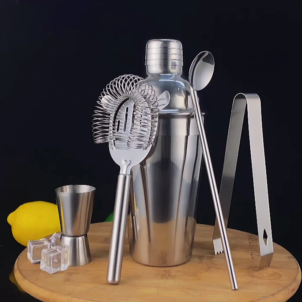 Drmfiy Silver Stainless Steel Cocktail Shaker Mixer Wine Martini Boston Shaker For Bartender Drink Party Bar Tools 550ML/750ML