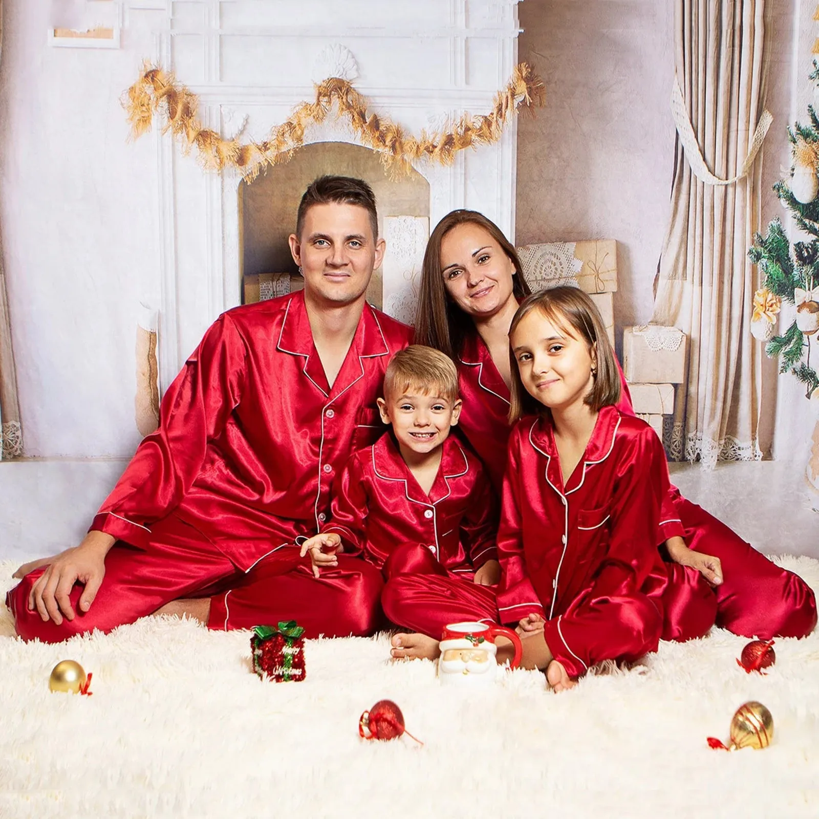 thumbnail image 4 of Pijamas navideños para adultos y niños, conjuntos familiares a juego, aspecto de color sólido, imitación de satén, blusas de seda, pantalones, ropa de dormir, 4 of 5