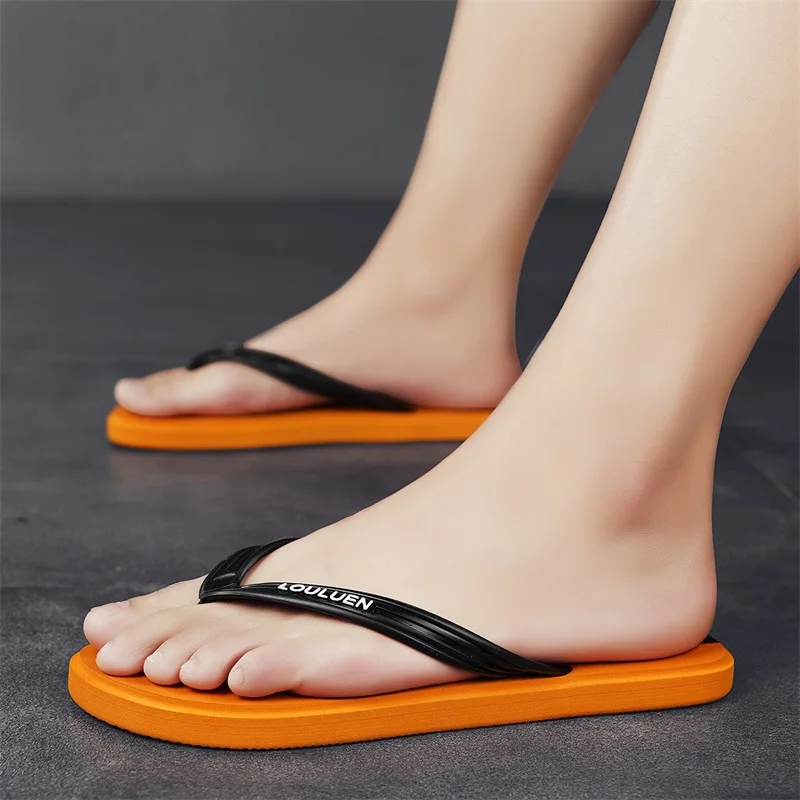 Herren-Flip-Flops, einfarbige Sommerschuhe für Herren, atmungsaktive Schuhe, Strand-Hausschuhe, geeignet für tägliche Spaziergänge im Innen- und Außenbereich – Detail 31