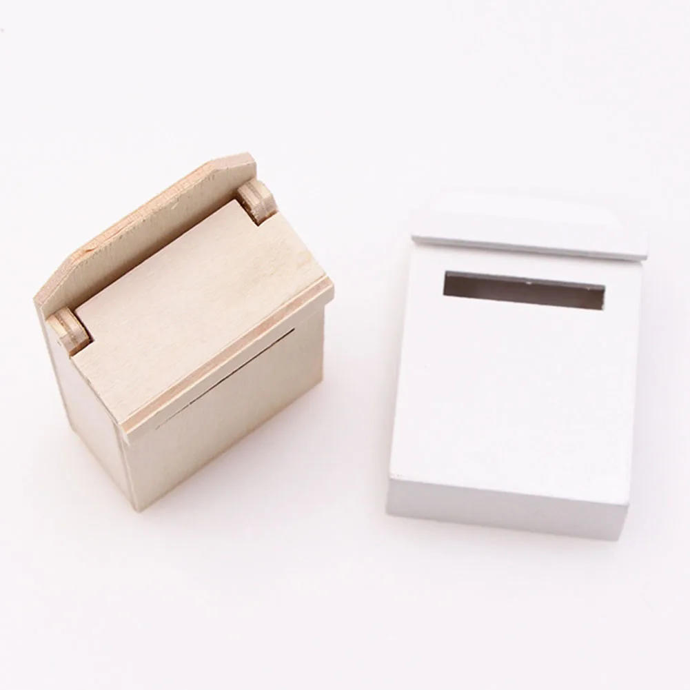 Nostálgico Miniatura Madeira Flip Mailbox Modelo, lindamente trabalhada, Traga realismo e diversão, sua configuração em miniatura