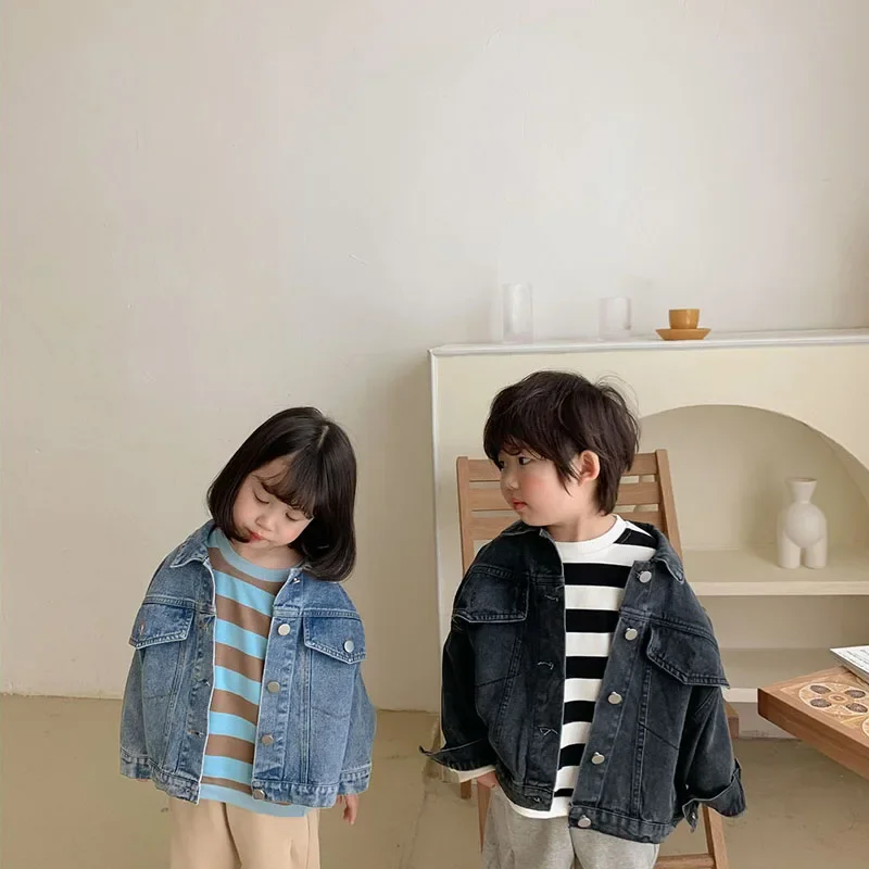 Denim Kids Jacket with Turn Down Collar for Girls and Boys
