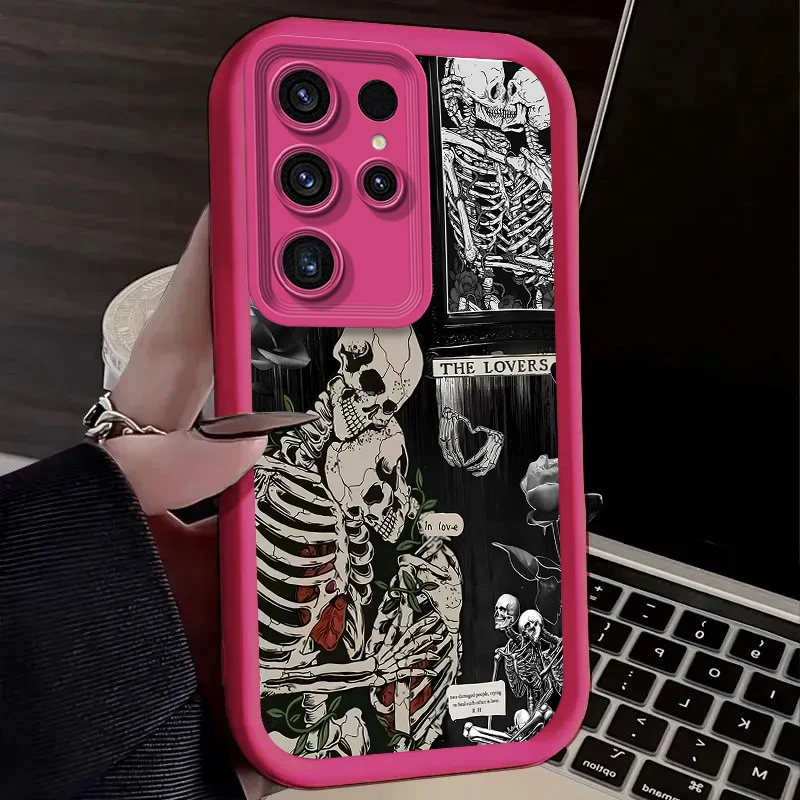 Stylish Artistic Heart Skull Phone Case - Unique Design Protective Cover