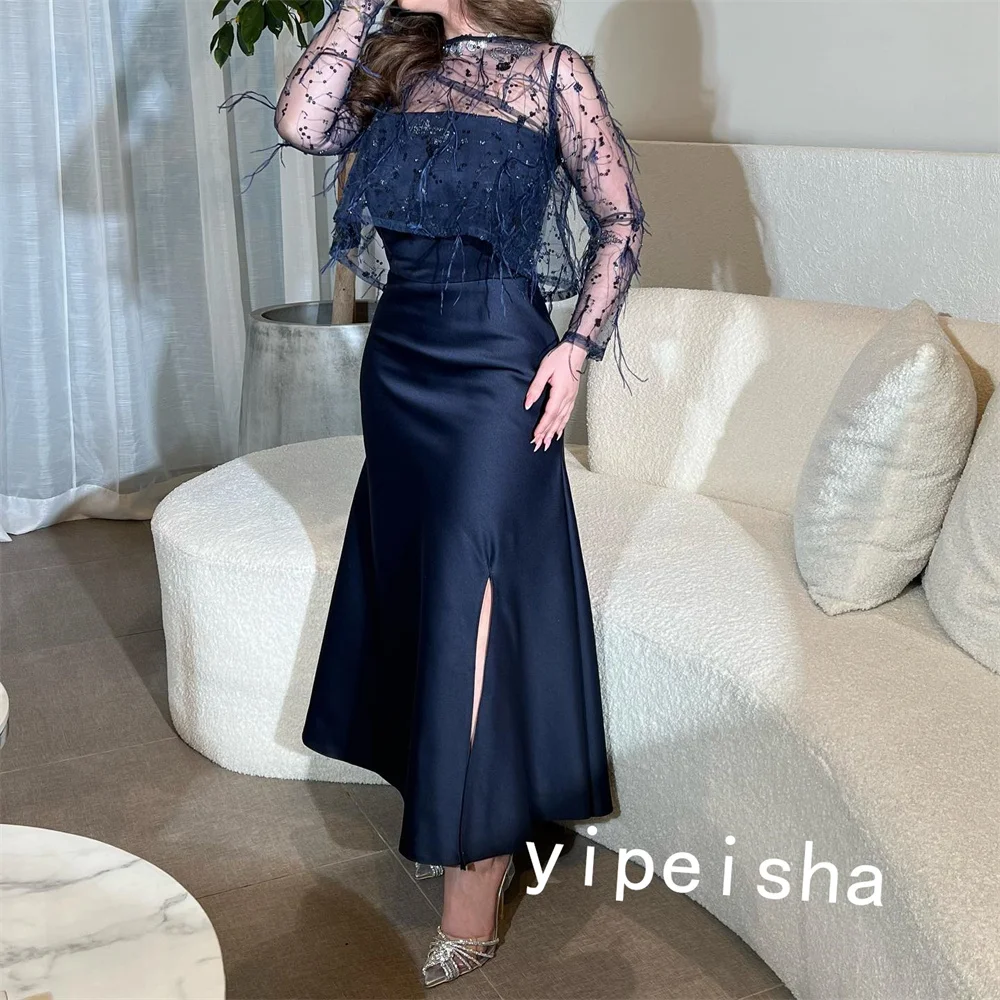 Рисунок 2 - Платье для выпускного вечера из