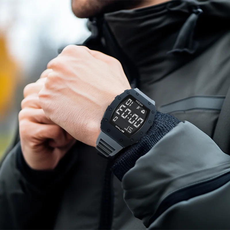 Men's Fashionable Multifunction Waterproof Digital Sports Watch