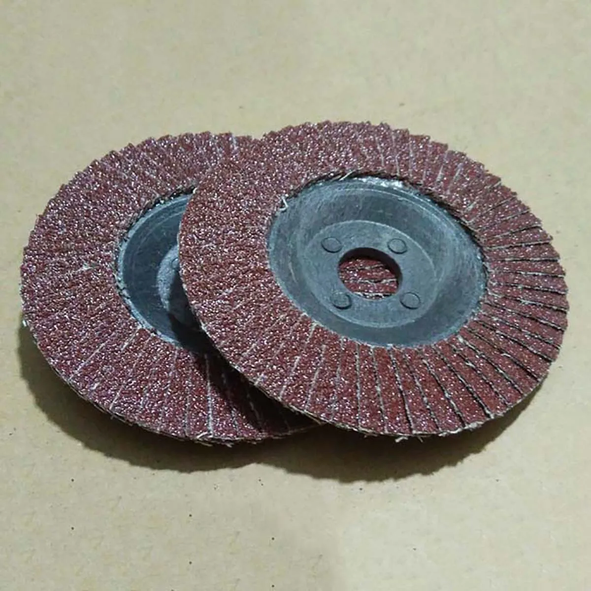 шлифовальный диск 100x16 мм