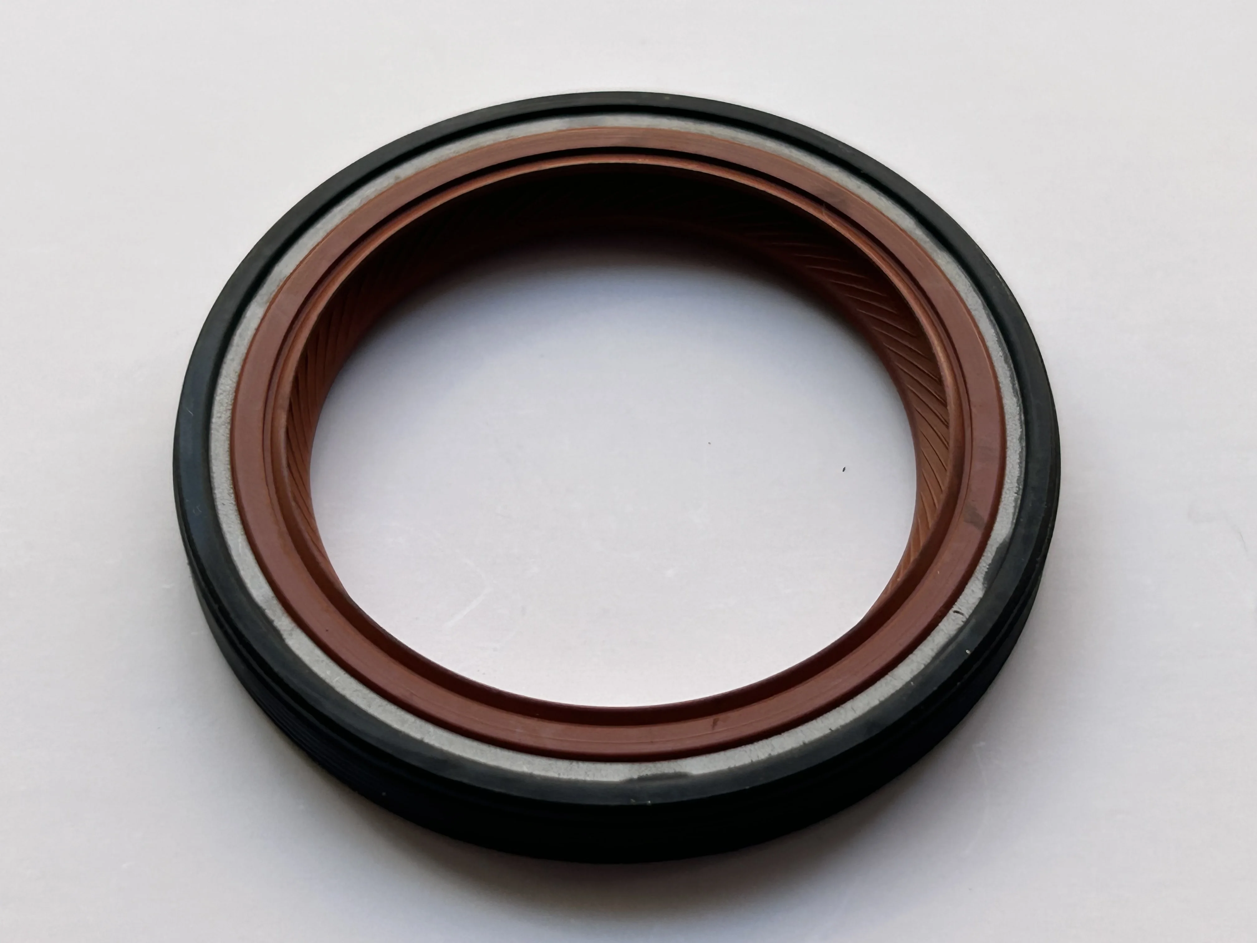 312164 3121.64 312140 3121.40 7703087209 8200279711 DP0 AL4 Axle oil seal left for Peugeot Renault Size 40*54*6