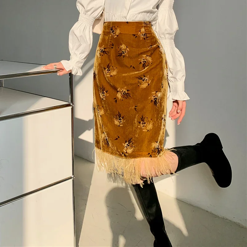 Lady Flower Embroidery Printing Fringe Stitching Skirt Winter Faldas Mujer Moda Retro Velvet Fashion Elegant Skirt Temperament