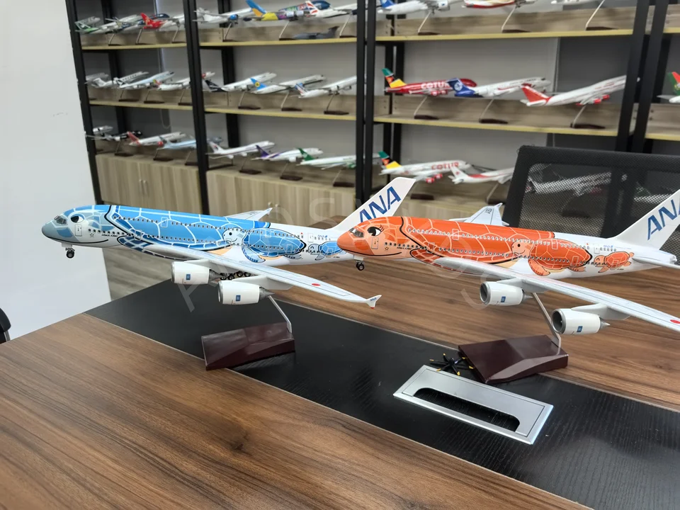1:160 47CM Japan Air ANA Toys Airbus A380 Model Plane Cartoon Sea