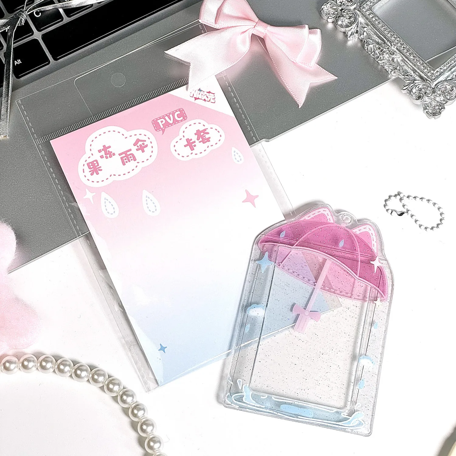Adorable 3-Inch Photocard Holder with Bowknot and Keychain Accessories
