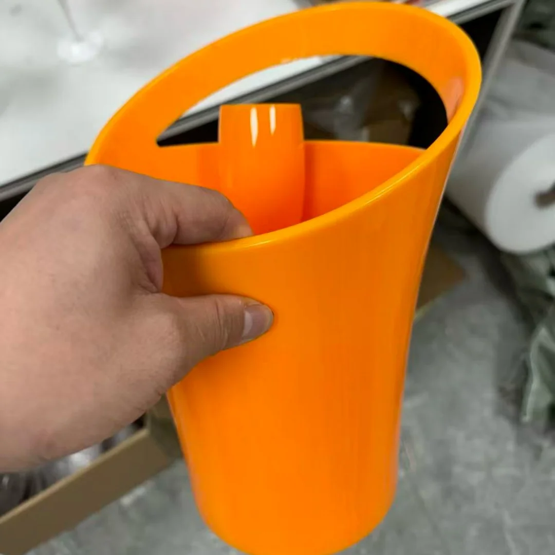 1Pcs 3.2L 플라스틱 병 쿨러 아이스 버킷 및 6Pcs 175ml 플라스틱 와인 잔 로고가 있는 샴페인 컵 임페리얼 샴페인 플루트