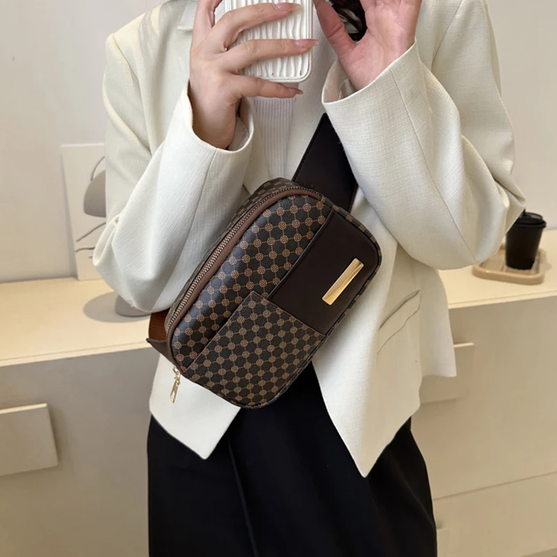 Neutral Color Padded Waist Bag for Travel and Business
