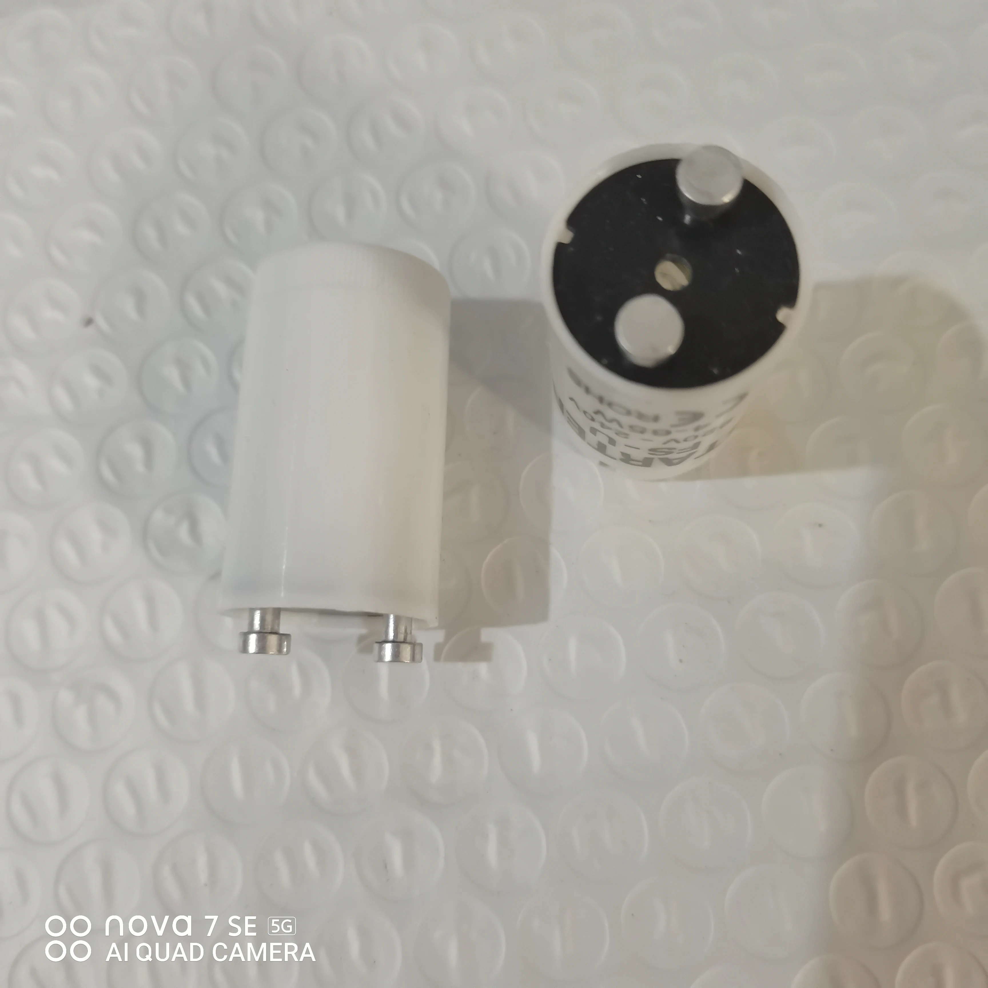 Fluorescent Starters 2PCS/LOT High-quality AC220V-240V 4-65W Fluorescent Tube Fuse Starter CE Rohs