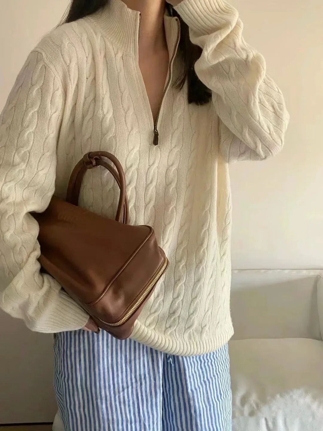 

2024 Unisex Half Zip Pullover Sweater Pony logo knitted wool long-sleeved sweater with woven flowers