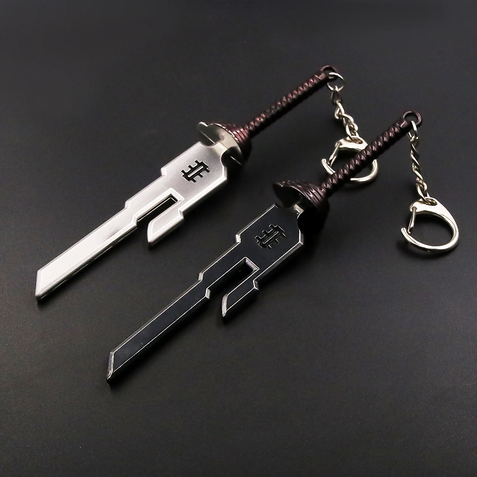 Anime Keychain Anime Jujutsu Kaisen Cosplay Prop Keyring Nanami Kento Fushiguro Toji Weapon Model Pendant Keyring For Men Jewelry Accessories anime keychain