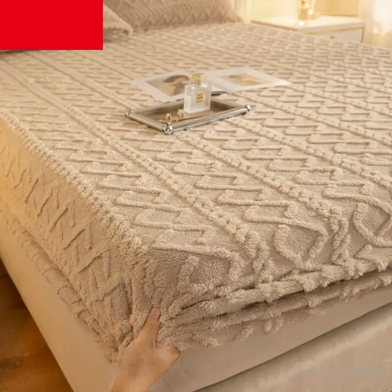 Creative Fitted Sheet for Winter Velvet, Coral Velvet, Flannel, Protective Cover, One-Piece Sheet, Milk, Fitted, 200X220 CM, 1Pc