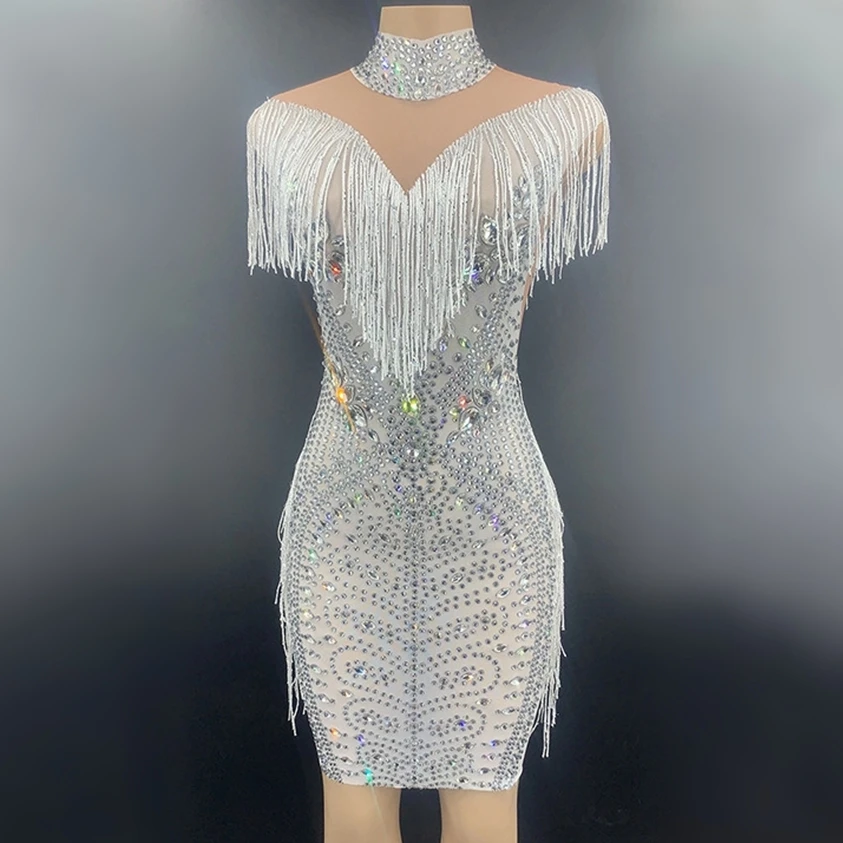 

Luxury Rhinestones Tassels Beading White Sexy Halter Sheath Dress Evening Party Performance Costme Nightclub Singer Stage Wear