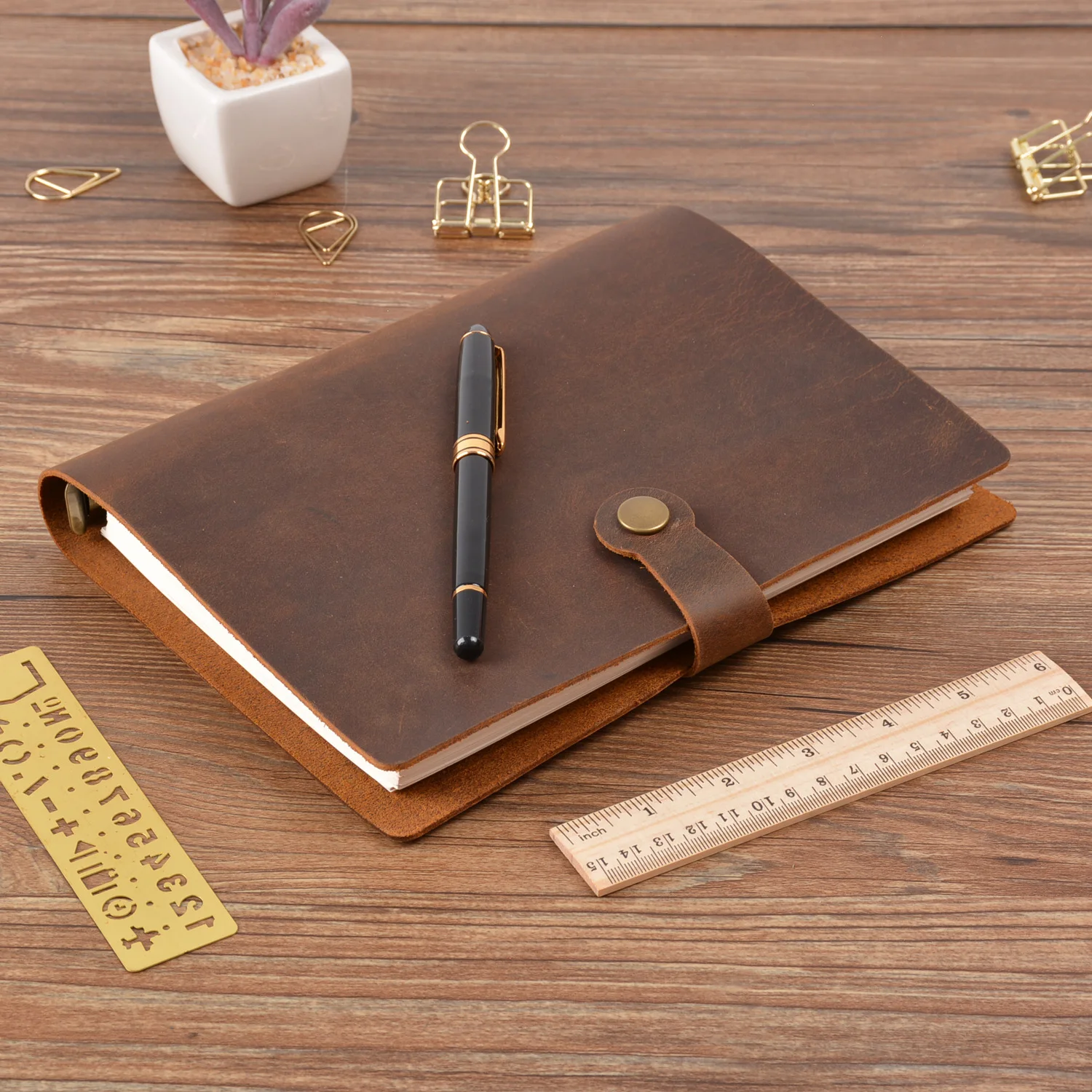 A5 Loose-leaf Notebook Simple Business Notebook Stationery Retro Crazy Horse Skin Hand Account Book Four Fold Loose-leaf Book