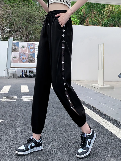 Line Yogger Sweatpants 2019