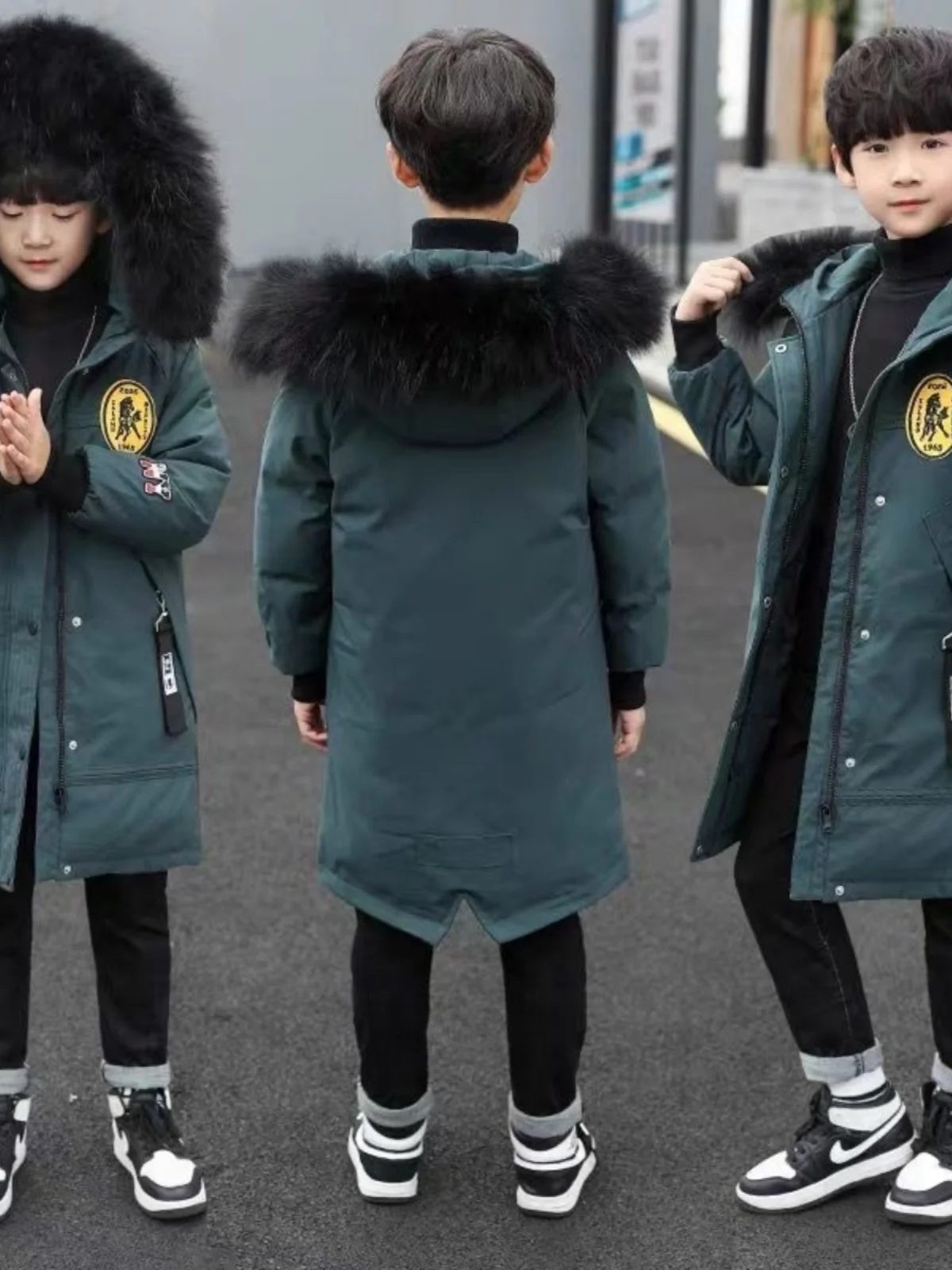 두꺼운 면 재킷 한국 스타일 캐주얼 중간 길이 코트, 모피 칼라가 있는 소년용 아동용 겨울 의류 멋진 면 패딩 코트
