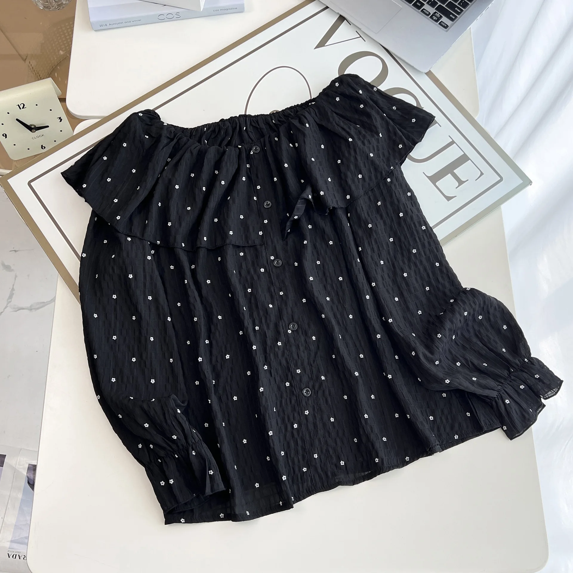 Fashion Plus Size Women's Blouse Autumn New Embroidered Small Flower Off Shoulder Tops 695