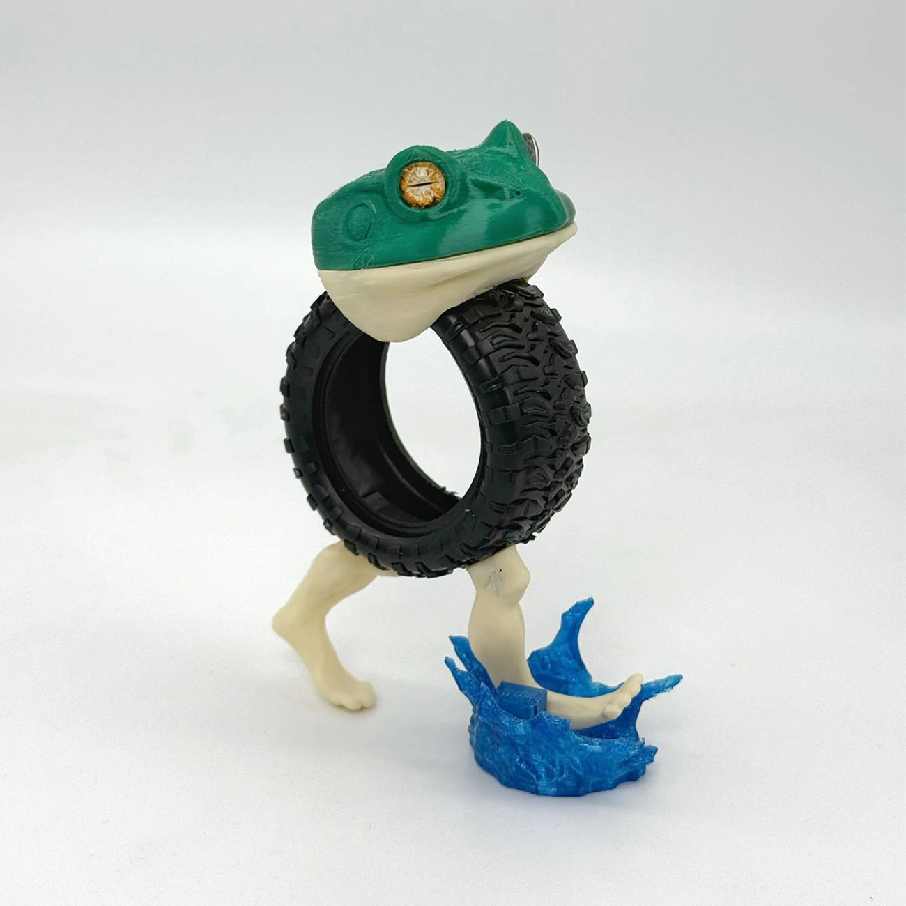 サメの置物 Tungtungsahur フィギュアデスクトップ装飾関節式