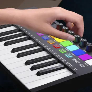 25-Key Midi Keyboard Controller - Mini Usb with 8 Rgb Drum Pads & Beat Maker for Music Production