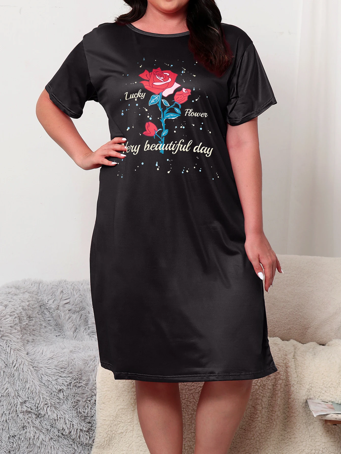 Plus size dress, knee length dress, minimalist style, suitable for both home and casual wear. Plus size 1-5XL 2024 new dress