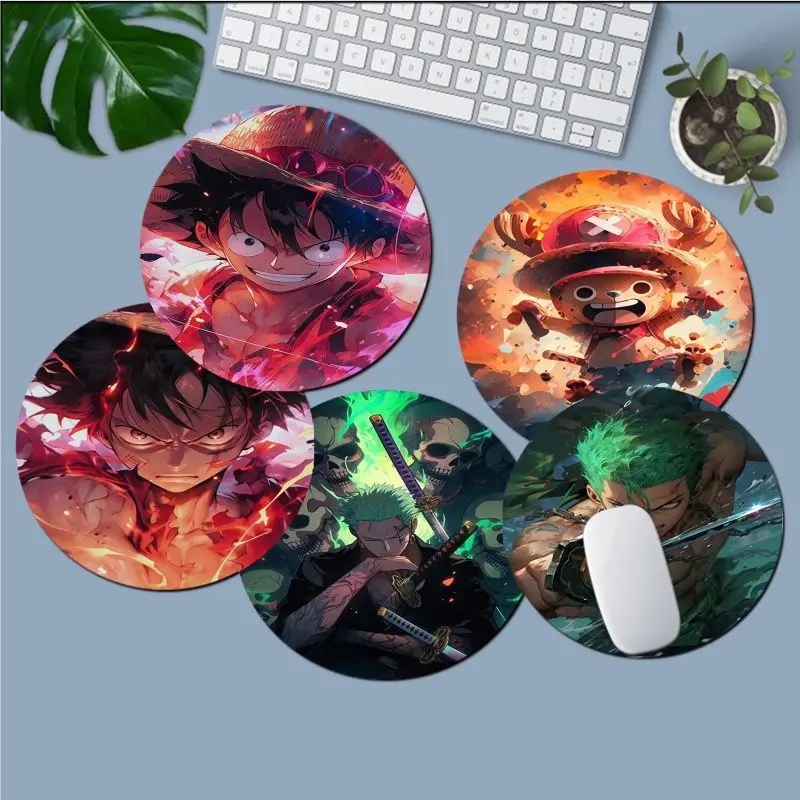 

Anime O-One Piece Mousepad Non-slip Round Speed Version Game Computer Keyboard Office Table Mat Laptop Mouse Desk Accessories