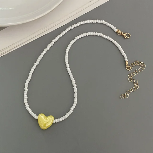 Collier ras du cou court en forme de cœur pour femmes, couleur tendance, fait à la main, couleur bonbon, bijoux en forme de cœur d'amour, nouvelle collection 1
