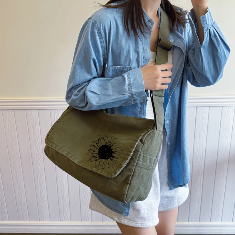 Retro Women's Canvas Shoulder Bag Sunflower Embroidered Crossbody Bag Female Army Green Laptop Bag Commuting