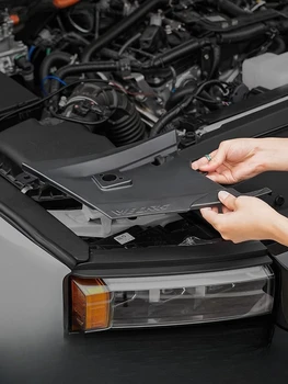 Front Engine Compartment Cover for Land Cruiser LC250 Prado 2024-2025 – Dustproof & Headlight Protection Accessories