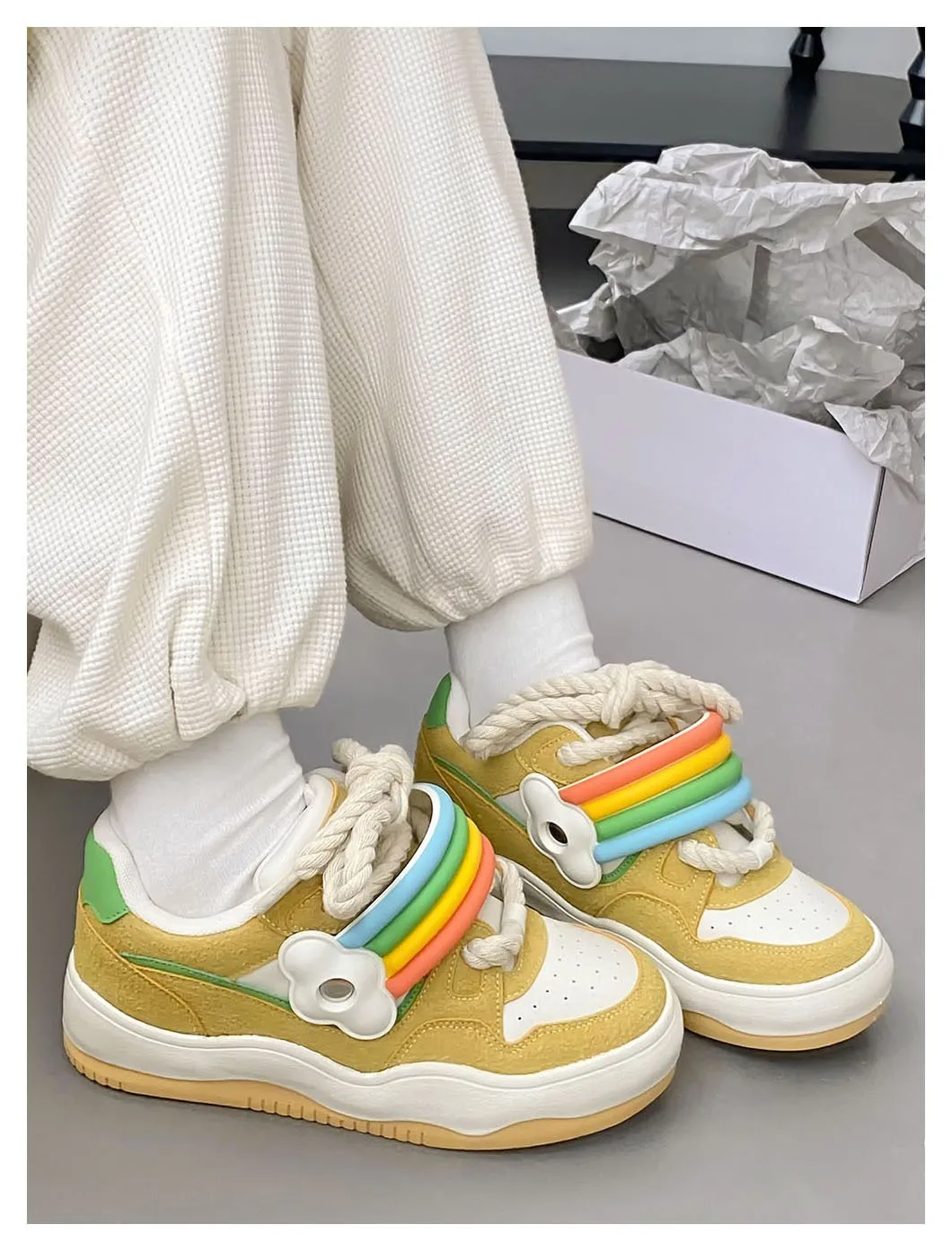 Thick Soled Heels Comfortable Women's Shoes Rainbow New Casual Flat Shoes Lightweight Sports Women Casual Board Shoes 24-212