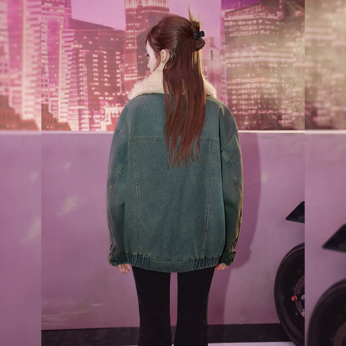 UNIFREE Vintage Washing Denim Jackets Women Fashion Hip Hop Streetwear Young Long Sleeve Coat Warm Fur Collar Jacket