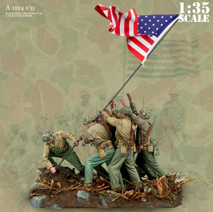 

Модель солдата из смолы 1/35 года, наборы фигурок, бесцветные и самособранные (флаг в комплект не входит)